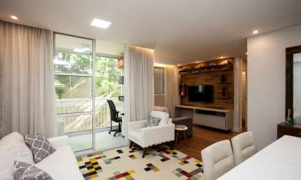 Atraente apartamento tipo para venda com 2 quartos, sendo 1 suíte, 70m²
