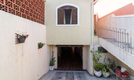Funcional casa tipo para venda com 3 quartos, 200m²