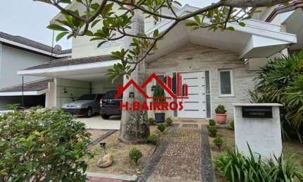 Casa 04 Suítes à VENDA no Condomínio Altos da Serra V - SJCampos SP