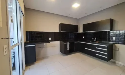 Casa para Venda em Santana de Parnaíba, Jardim do Luar (Fazendinha), 2 dormitórios, 2 banheiros, 2 vagas