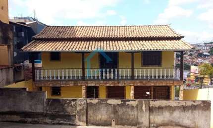 Casa para Venda em Contagem, Eldorado, 4 dormitórios, 1 suíte, 4 banheiros, 4 vagas