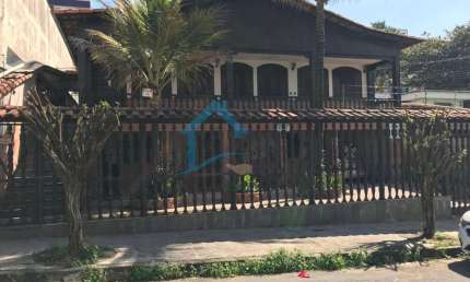 Casa para Venda em Contagem, Gloria, 4 dormitórios, 1 suíte, 2 banheiros, 6 vagas