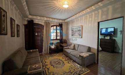 Casa para Venda em Contagem, Darcy Vargas, 3 dormitórios, 2 banheiros, 3 vagas