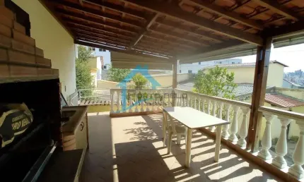 Casa para Venda em Contagem, Eldorado, 3 dormitórios, 1 suíte, 2 banheiros, 4 vagas