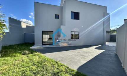 Casa para Venda em Contagem, Centro, 3 dormitórios, 1 suíte, 2 banheiros, 2 vagas