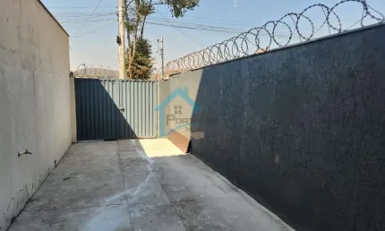 Casa Geminada para Venda em Betim, Residencial Lagoa, 3 dormitórios, 1 banheiro, 2 vagas