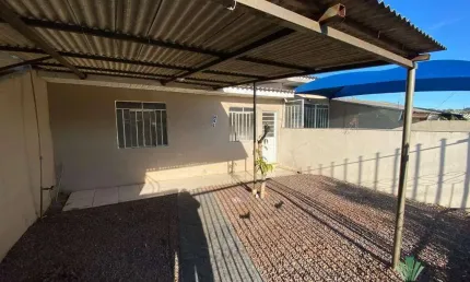 Casa com 2 dormitórios para alugar, 70 m² por R$ 1.576,00/mês - Brasília - Cascavel/PR