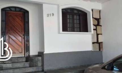 Casa 156 m² à venda no Alves Dias – 3 dormitórios, 2 vagas, SBC