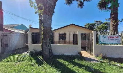 Casa à venda no Cajuru com possibilidade de parcelamento direto com proprietário!