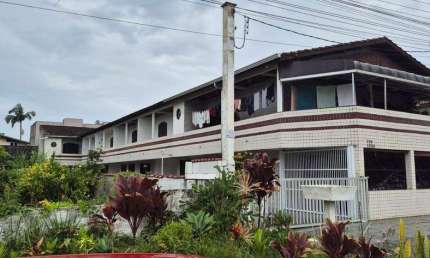 Casa em condomínio fechado com 3 quartos para alugar na Rua Valdir Müller, 754, Caiobá, Matinhos