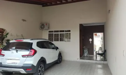 Casa com 3 quartos à venda na Vila Santa Luzia, Bauru 