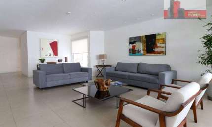 Apartamento para compra, REFORMADO com 323m² ,4 dormitórios sendo 2 suítes e 3 vagas fixas