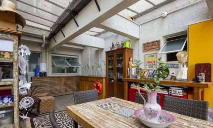 Apartamento à venda com 4 quartos e 3 vagas em Alto de Pinheiros-SP