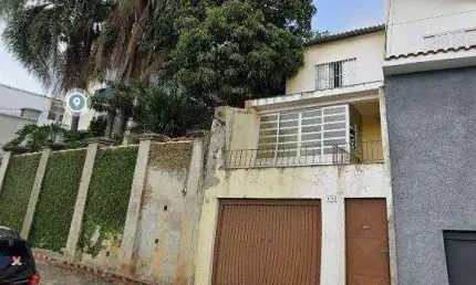 Casa sobrado de 2 quartos, 1 vaga, R. Saramenha, 153 - Sumaré, Metrô Vila Madalena