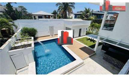 Casa de 458m², 5 suítes, 6 vagas, Condomínio Acapulco - Guarujá - SP