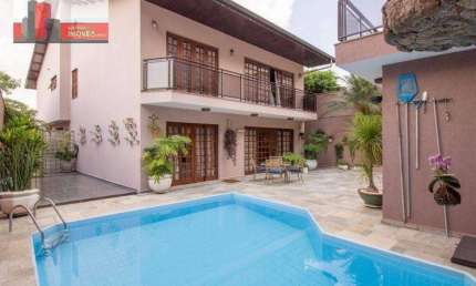Casa R. José Rebouças de Carvalho, 220 - City América, 14 quartos, 462m², 6 vagas