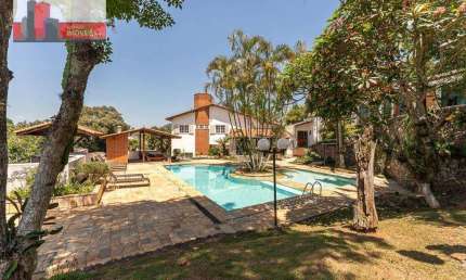 Vende-se Casa R. Dom Joaquim, 609 - Granja Viana, 708m², 4 suítes, 5 vagas, Cotia/SP