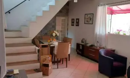 Casa à venda por R$ 1.500.000,01 - Vila Pirajussara - São Paulo/SP