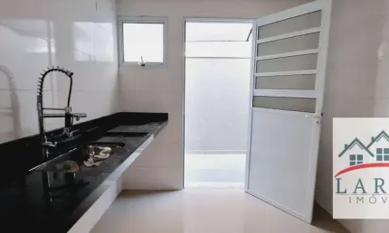 Village com 2 dorm 1 sendo suite à venda, 104 m² por R$ 460.000 - Vila D'Este - Cotia/SP