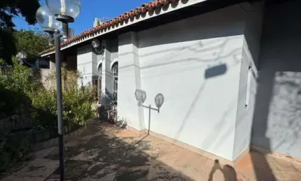 Casa em Condomínio para Venda em Salvador, Pituba, 8 dormitórios, 1 suíte, 6 banheiros, 2 vagas