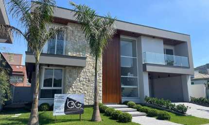 Imóvel à venda em Palhoça no bairro Pedra Branca por R$ 3.684.000,00