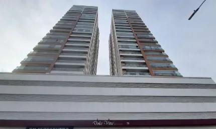 Imóvel à venda em Palhoça no bairro Centro por R$ 850.000,00