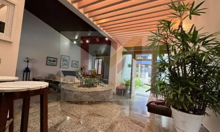 Casa Para Vender com 4 quartos 2 suítes no bairro 13 de Julho em Aracaju