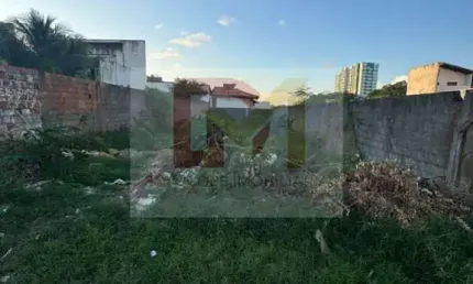 Lote / Terreno de Bairro Para Vender no bairro Atalaia em Aracaju