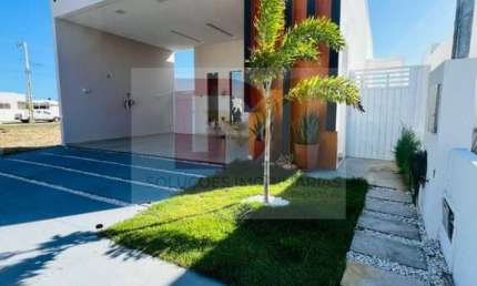 Casa Térrea - pé na areia / Sol e Praia Residencial.