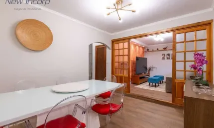 Casa com 3 quartos à venda na Professor Filinto Guerra, 60, Parque Jabaquara, São Paulo por R$ 930.000