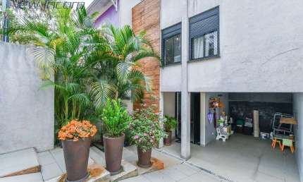 Casa com 3 quartos à venda na Dr Roberto de Almeida Vinhas, 40, Aclimação, São Paulo por R$ 2.900.000