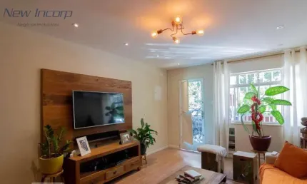 Casa com 2 quartos à venda na Travessa Roberto Douglas Machado, 284, Jardim Paulistano, São Paulo por R$ 1.420.000