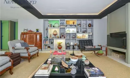 Casa com 3 quartos à venda na Rua Emboabas, 628, Brooklin, São Paulo por R$ 3.500.000