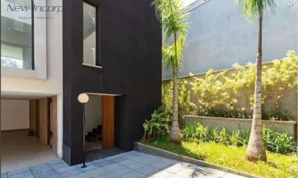Casa em condomínio fechado com 4 quartos à venda na Rua José Gambarini, 68, Jardim Cordeiro, São Paulo por R$ 8.500.000