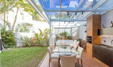 Casa em condomínio fechado com 4 quartos à venda na Rua São Benedito, 1108, Chácara Gaivotas, São Paulo por R$ 2.950.000