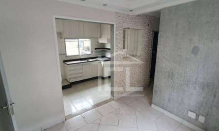 Apartamento com 3 quartos para alugar, 49 m² por R$ 1.350/mês - São Pedro - Londrina/PR