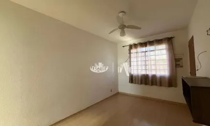 Apartamento com 2 quartos para alugar, 45 m² por R$ 1.350/mês - Conjunto Vivi Xavier - Londrina/PR