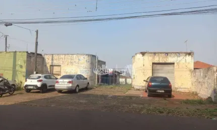 Terreno para alugar, 729 m² por R$ 2.500,00/mês - Centro - Londrina/PR