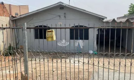 Casa com 3 quartos  à venda, 104 m² por r$ 168.000 - conjunto habitacional maria cecília serrano de oliveira - londrina/pr