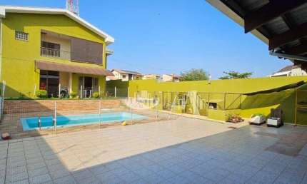 Casa com 3 quartos à venda, 250 m² por R$ 1.790.000 - Parque Residencial Alcântara - Zona Sul de Londrina/PR