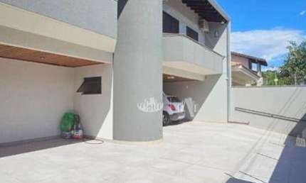 Casa com 5 quartos à venda, 312 m² por R$ 2.500.000 - Lago Parque - Centro de Londrina/PR