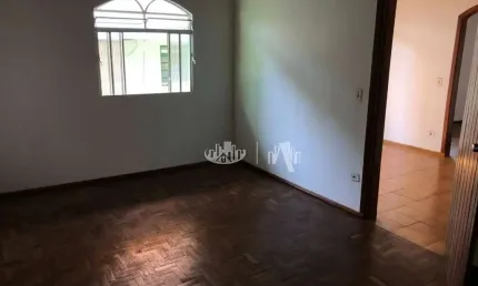 Casa com 4 quartos para alugar, 120 m² por R$ 1.900/mês - Maringá - Zona oeste de Londrina/PR