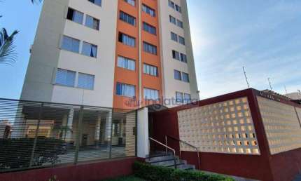Apartamento com 3 quartos para alugar, 64 m² por R$ 1.920/mês - Centro - Londrina/PR