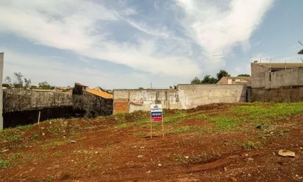 Terreno à venda, 200 m² por R$ 135.000,00 - Jardim Neman Sahyun - Londrina/PR