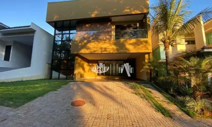 Casa com 4 quartos à venda, 317 m² por R$ 3.600.000 - Royal Forest - Londrina/PR