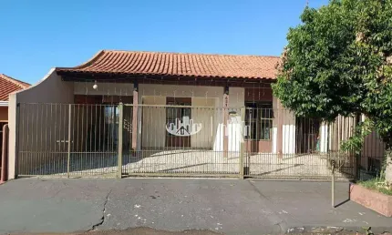 Casa com 3 quartos à venda, 150 m² por R$ 390.000 - Jardim Riviera - Cambé/PR