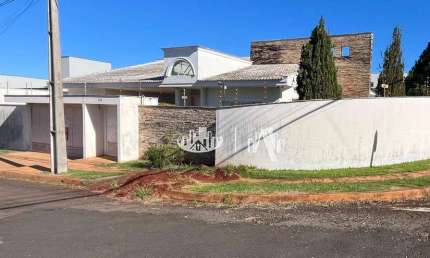 Casa com 4 quartos à venda por R$  - Jardim Itatiaia 1 - Londrina/PR