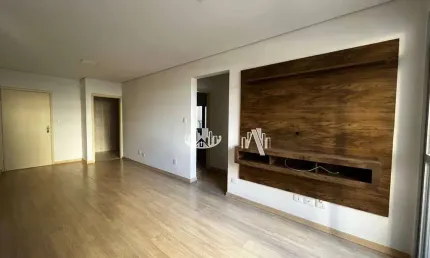 Apartamento com 3 quartos para alugar, 74 m² por R$ 2.500/mês - Centro - Londrina/PR