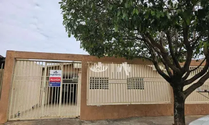 Casa com 3 quartos para alugar, 175 m² por R$ 1.750/mês - Ouro Branco - Londrina/PR