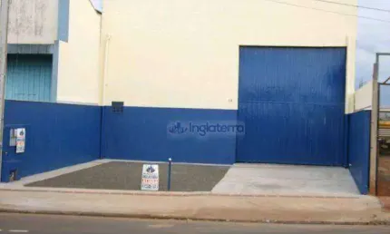 Barracão para alugar, 218 m² por R$ 3.300,00/mês - Pacaembu - Londrina/PR